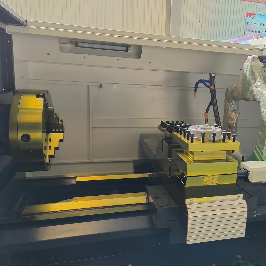 Токарный станок с ЧПУ REALREZ CK 6180х2000 (GSK980TDC)Фото 7588-03.jpg