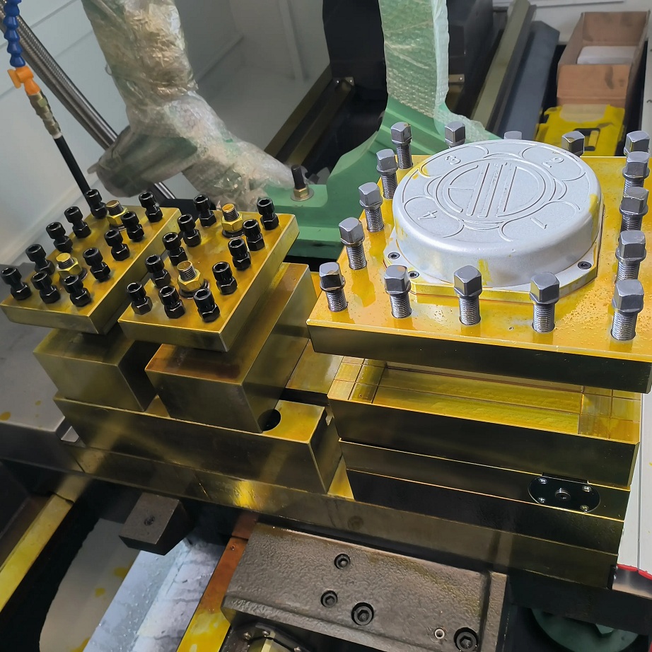 Токарный станок с ЧПУ REALREZ CK 6180х2000 (GSK980TDC)Фото 7588-05.jpg