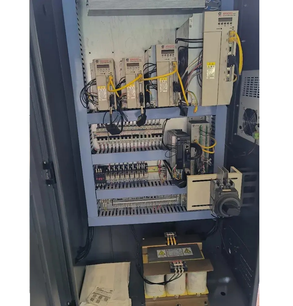 Токарный станок с ЧПУ REALREZ ТCK 460x350 с наклонной станиной (GSK988Ta)Фото 7591-08.jpg