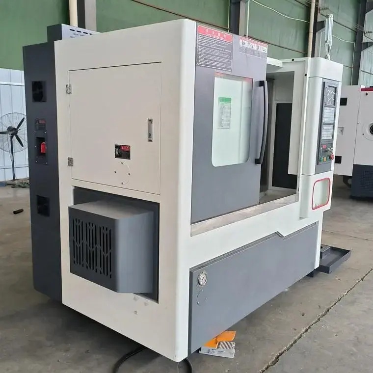 Токарный станок с ЧПУ REALREZ ТCK 400x400 с наклонной станинойФото 7592-02.jpg