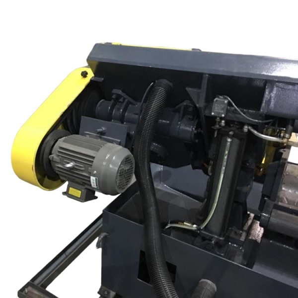 Полуавтоматический ленточнопильный станок REALREZ GB4232Фото 7606-04.jpg