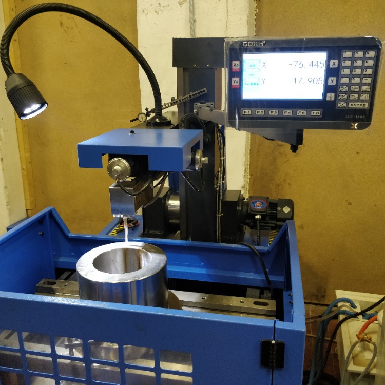 Электроэрозионный вырезной станок Realrez 350 (DK7735)Фото 7658-02.jpg