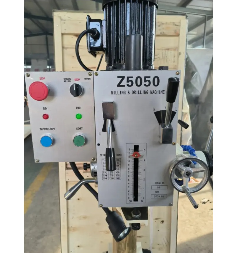 Вертикально-сверлильный станок REALREZ Z5032Фото 7679-02.jpg