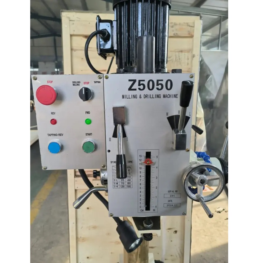 Вертикально-сверлильный станок REALREZ Z5040Фото 7682-02.jpg