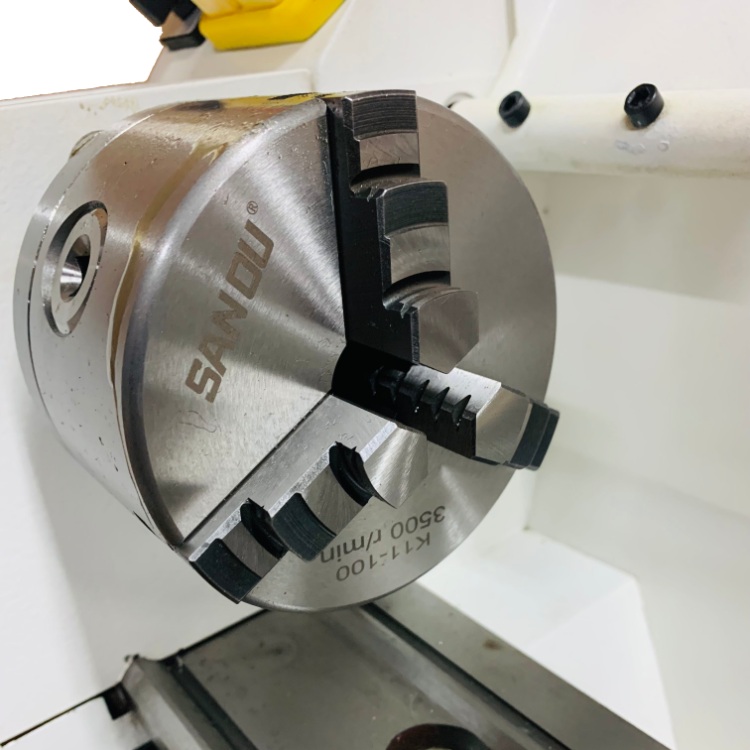 Токарно-винторезный станок REALREZ 210X500 220VФото 7725-05.jpg