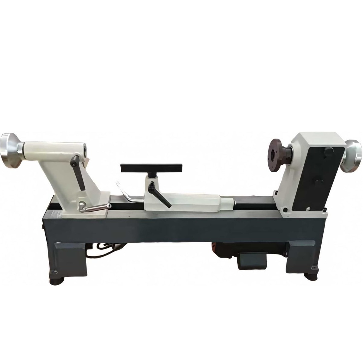 Токарный станок по дереву REALREZ R-1018 370 WФото 7878-02.jpg