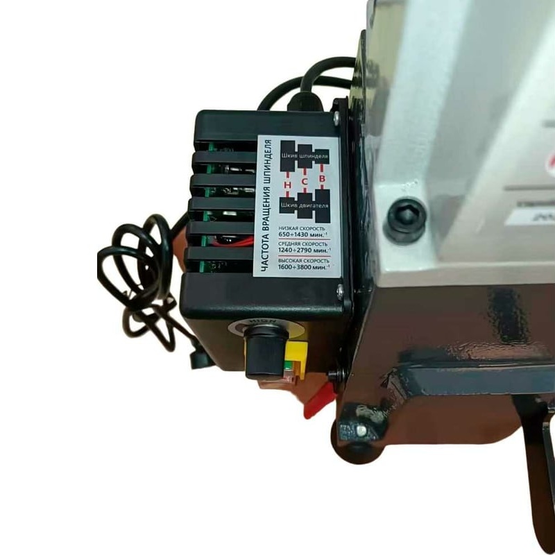 Токарный станок по дереву REALREZ R-1218VD 550 WФото 7879-06.jpg