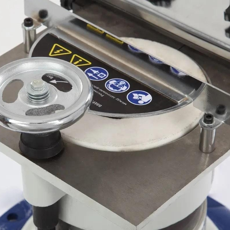 Заточный станок BELMASH GC-650Фото 7929-07.jpg