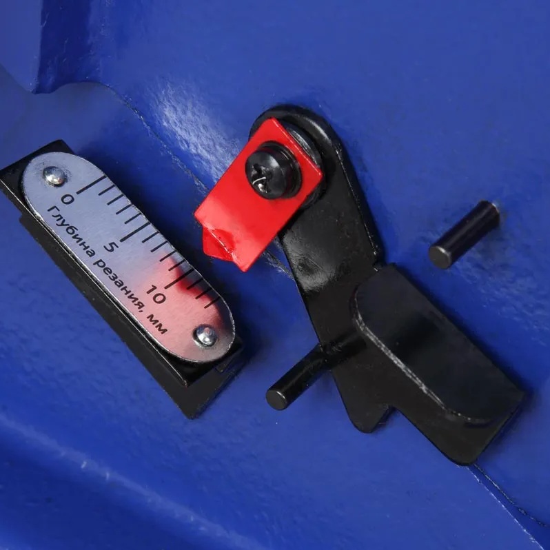 Фуговальный станок BELMASH J200/1800AMR (2.4 кВт, 400 В)Фото 7954-03.jpg