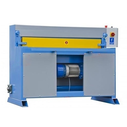 Электромеханическая гильотина MAZANEK GM-1500/1.5