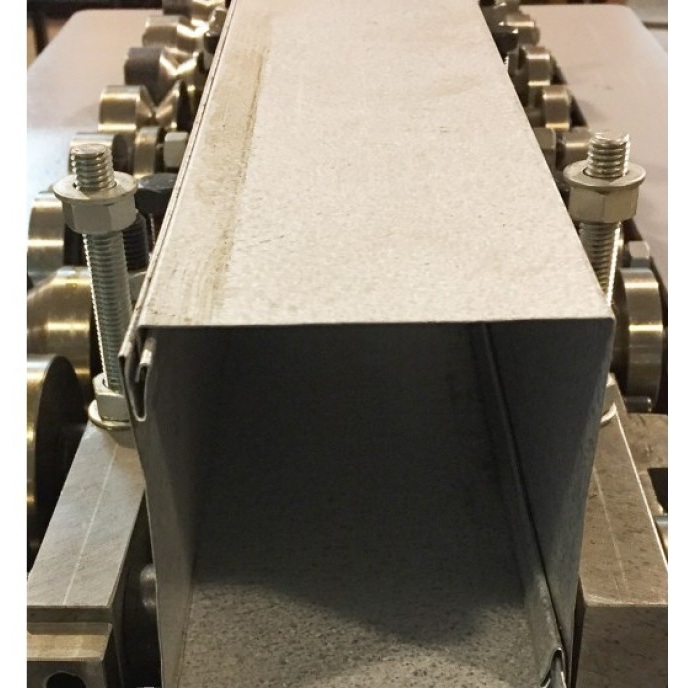 Фальцепрокатный станок для прокатки защелочного соединения Snap lock или Shapfalts для прямоугольных воздуховодовФото 8908-09.jpg