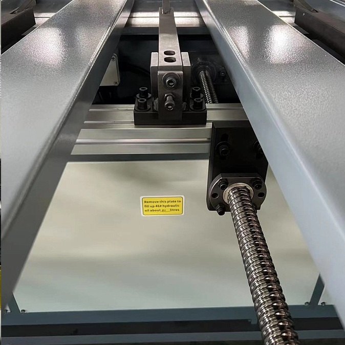 Гидравлический листогибочный станок STALEX PBK-4x3200Фото 9070-04.jpg