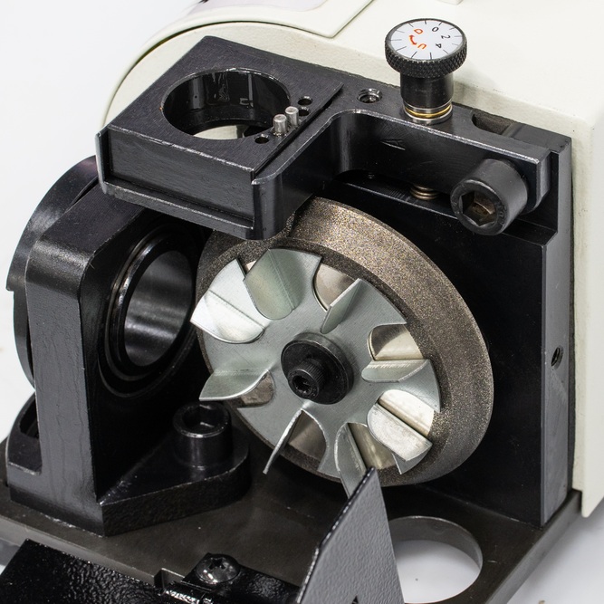 Заточной станок для сверл STALEX MR-13BФото 9133-04.jpg