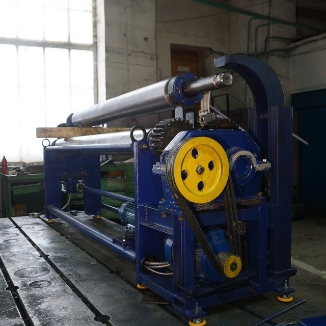 Валковая машина ИК2243 (16х2000 мм)Фото 9174-02.jpg