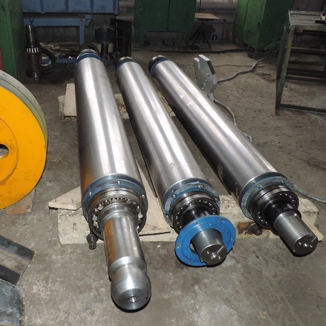 Валковая машина ИК2243 (16х2000 мм)Фото 9174-06.jpg