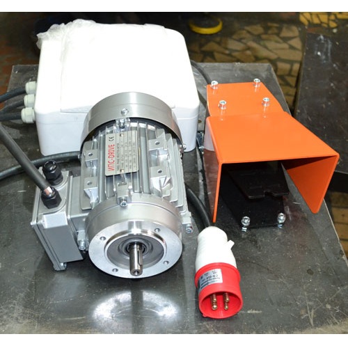 Фальцеосадочный станок ФПМ-П 1300 для листового металлаФото 9469-04.jpg