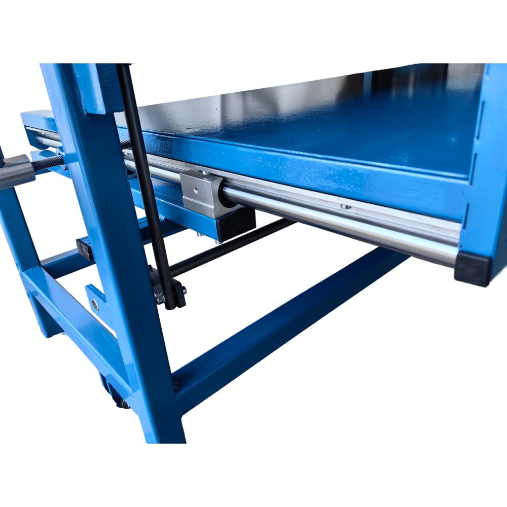 Гильотина сабельного типа ГРС-1300 с ножным прижимом (папшер)Фото 9495-05.jpg