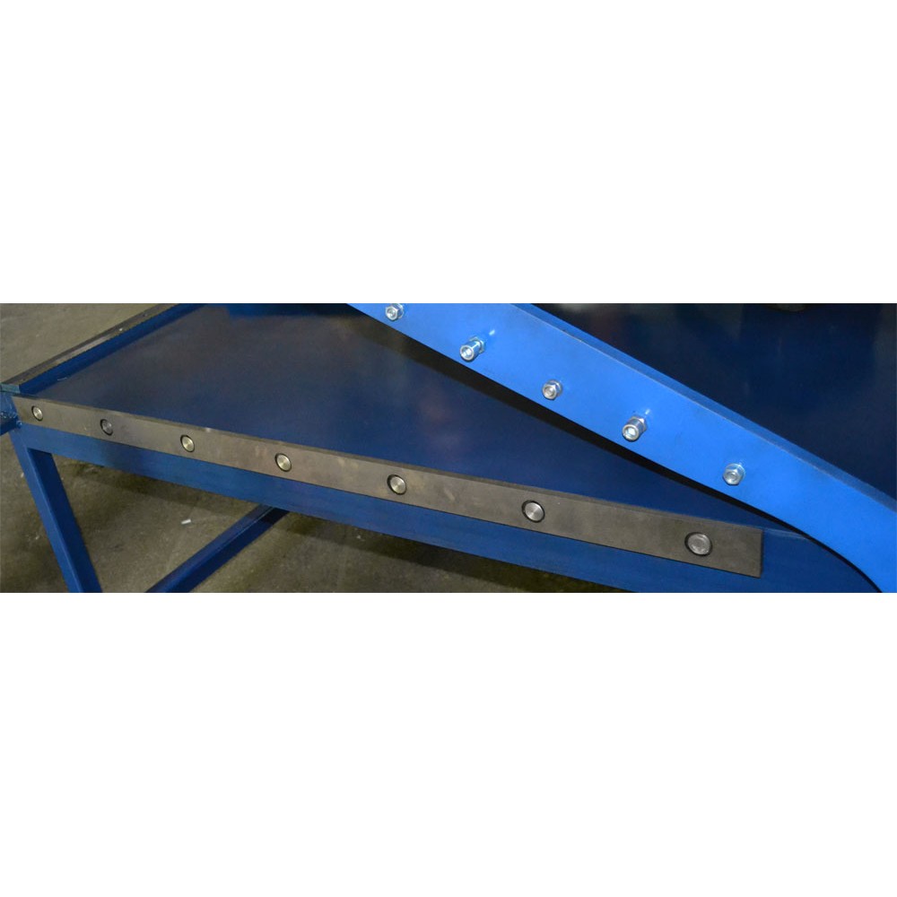 Гильотина сабельного типа ГРС-1300 с ножным прижимом (папшер)Фото 9495-06.jpg