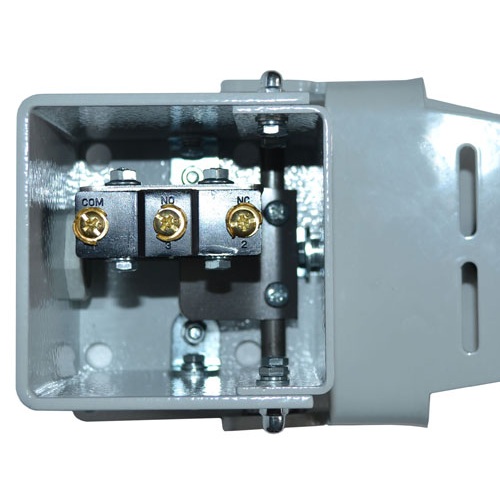 Педальный выключатель одинарный открытый ВПО-1 NO/NCФото 9513-02.jpg