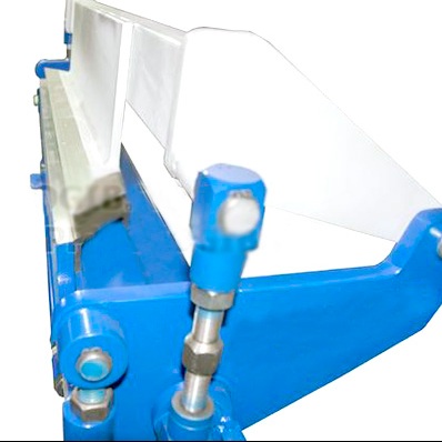 Листогиб для производства кровельных шашекФото 9613-04.jpg