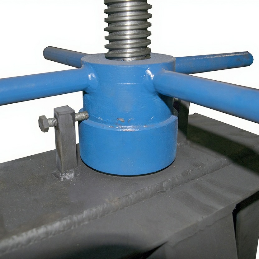 Самоподъёмный самоцентрирующийся размотчик ССР-8Фото 9628-04.jpg