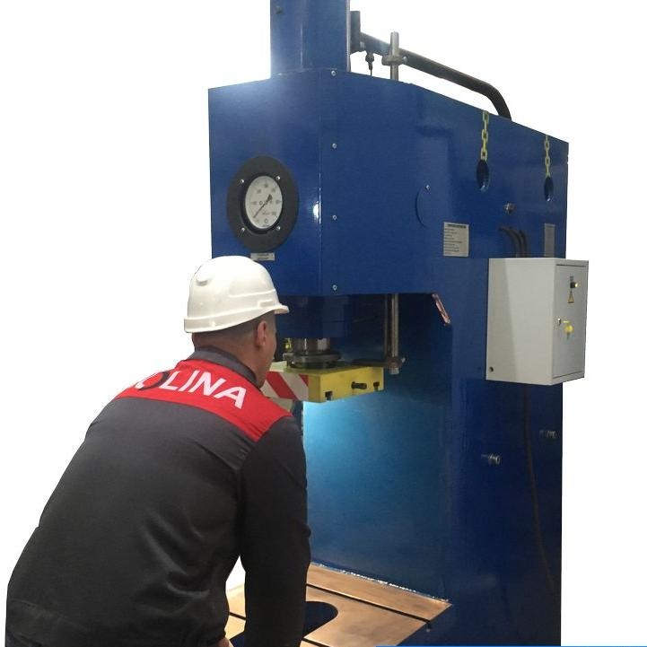 Пресс гидравлический вертикальный П6320Б (П6320) усилием 10 тоннФото 9655-03.jpg