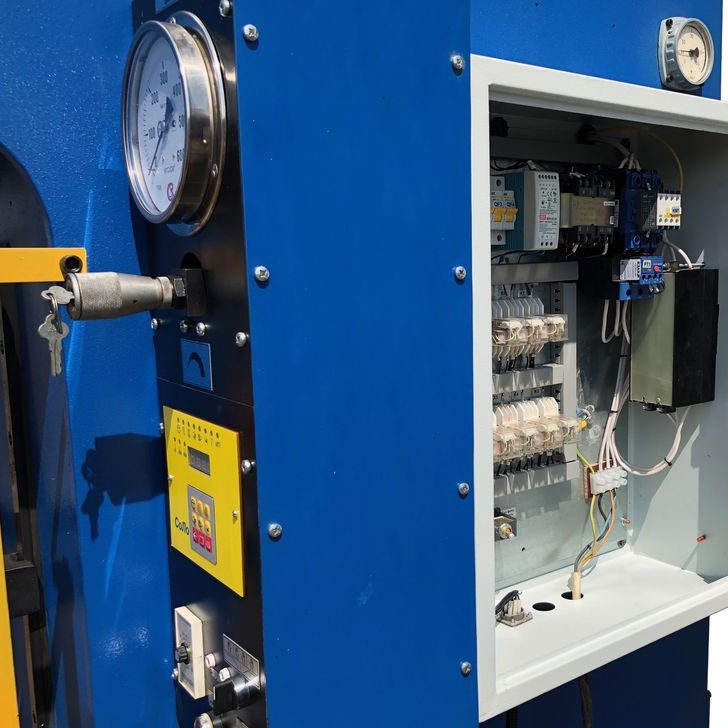 Пресс гидравлический вертикальный П6328Б (П6328) усилием 63 тонныФото 9658-04.jpg