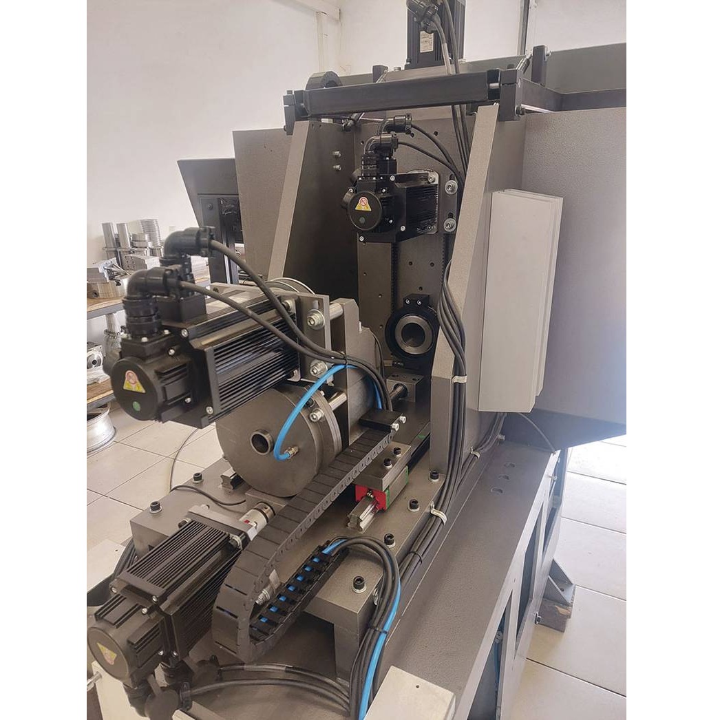 Токарно-фрезерный автомат с ЧПУ HORIZON B3Фото 9674-04.jpg