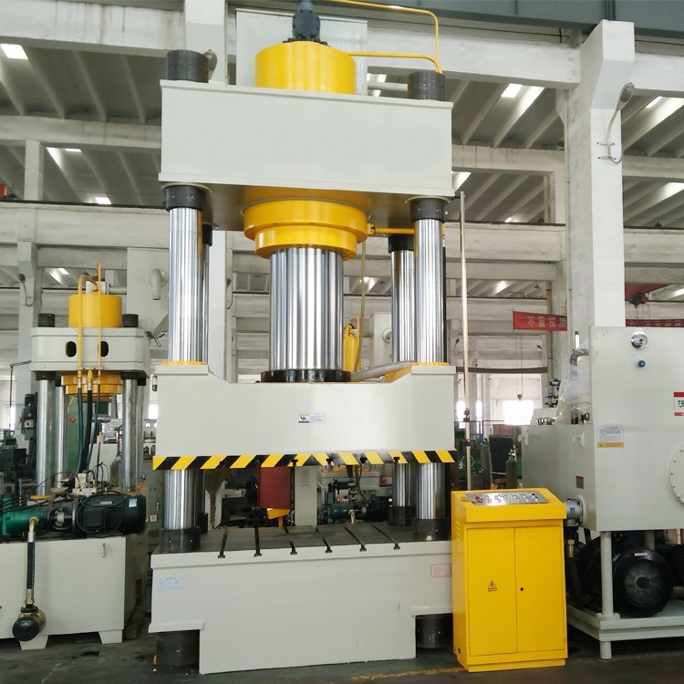 Четырехколонный гидравлический пресс YQ32-315AФото 9679-02.jpg