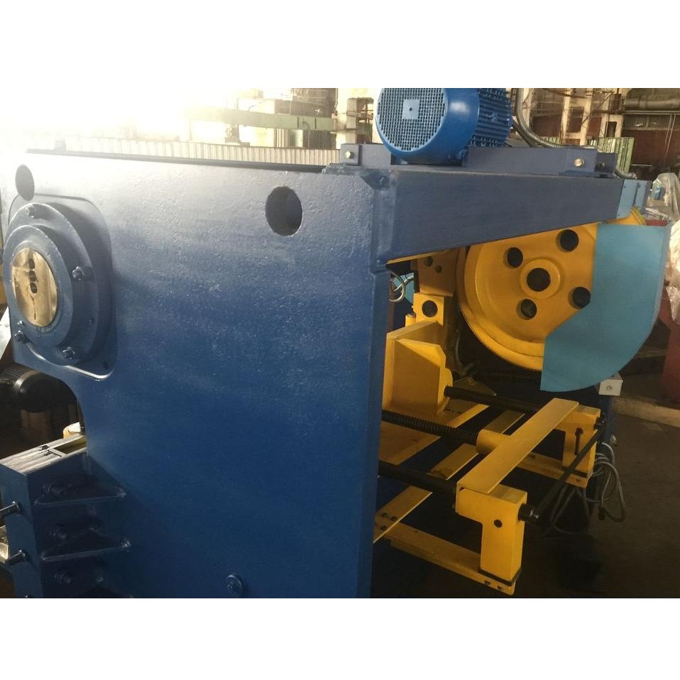 Механические гильотинные ножницы НЛ3423 (16х2000мм)Фото 9683-02.jpg