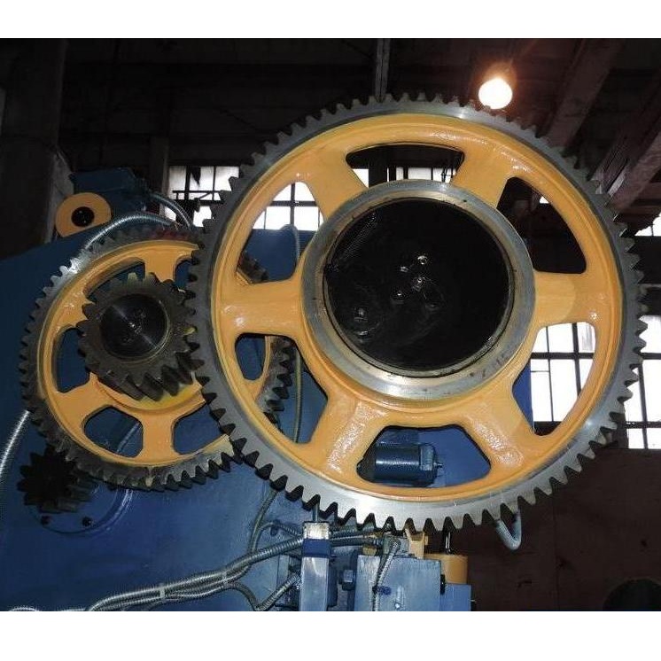 Механические гильотинные ножницы НЛ3425 (16х3150мм)Фото 9685-04.jpg