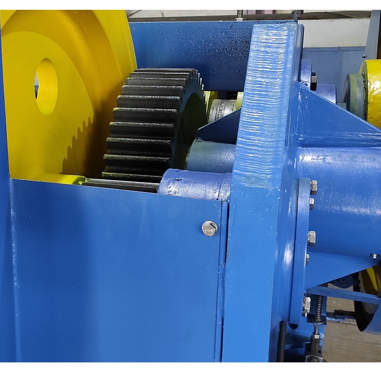 Механические гильотинные ножницы НЛ3427 (20 х 2000мм)Фото 9686-09.jpg