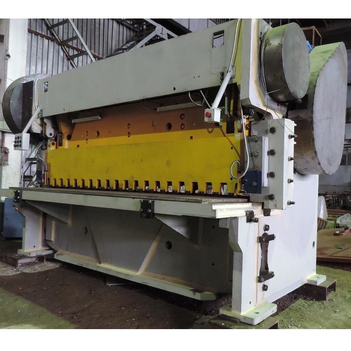 Механические гильотинные ножницы НЛ3429 (20х3150мм)Фото 9688-02.jpg