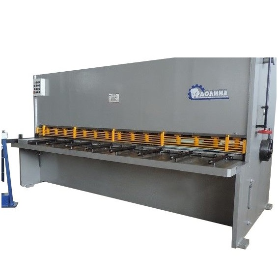 Гидравлические гильотинные ножницы НГ3421.1 (12х2500 мм)