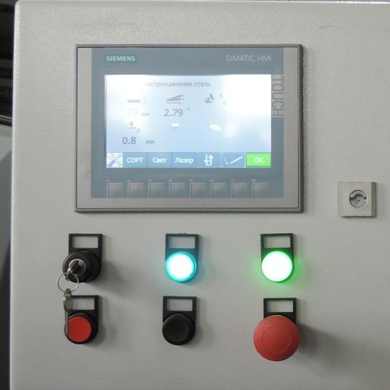 Гидравлические гильотинные ножницы НГ3425 (16х3100 мм)Фото 9693-03.jpg