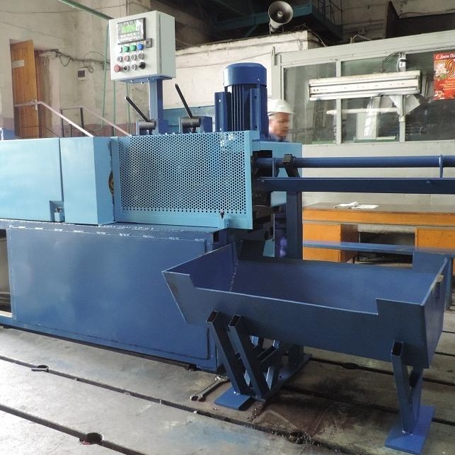 Правильно-отрезной станок ПРА16 с ЧПУ (диаметр от 4 до 16 мм)Фото 9721-04.jpg