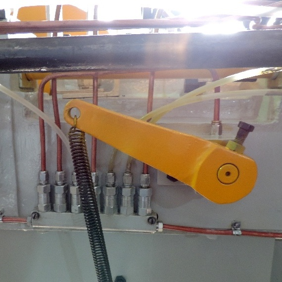 Гвоздильный автомат АГ4115Фото 9723-05.jpg