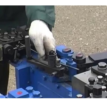 Гвоздильный автомат АГ4116Фото 9724-05.jpg