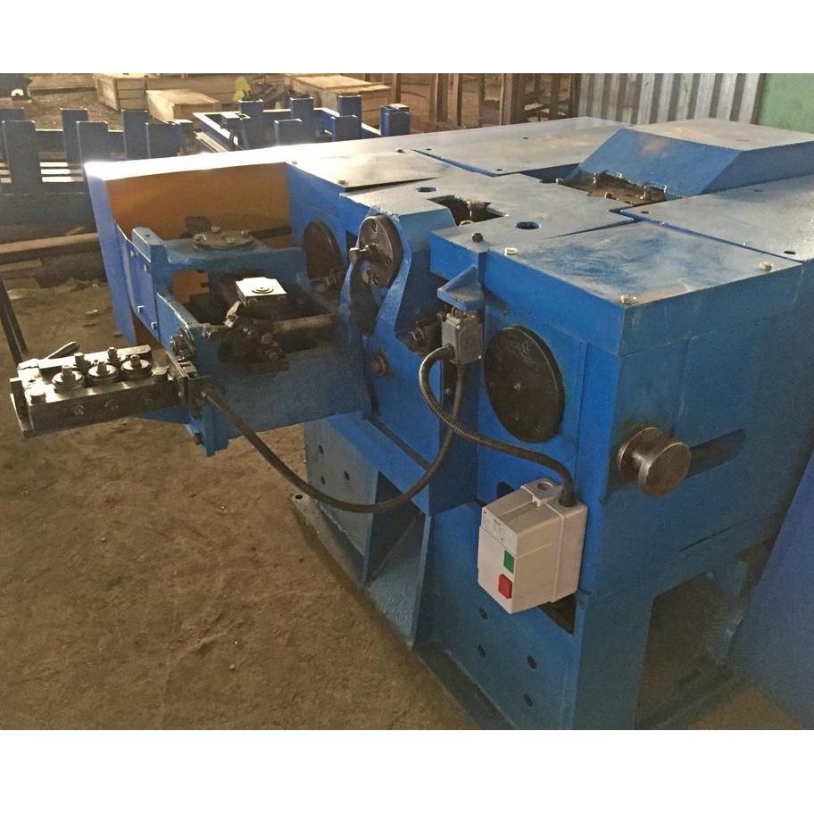 Гвоздильный автомат АГ4117Фото 9725-02.jpg