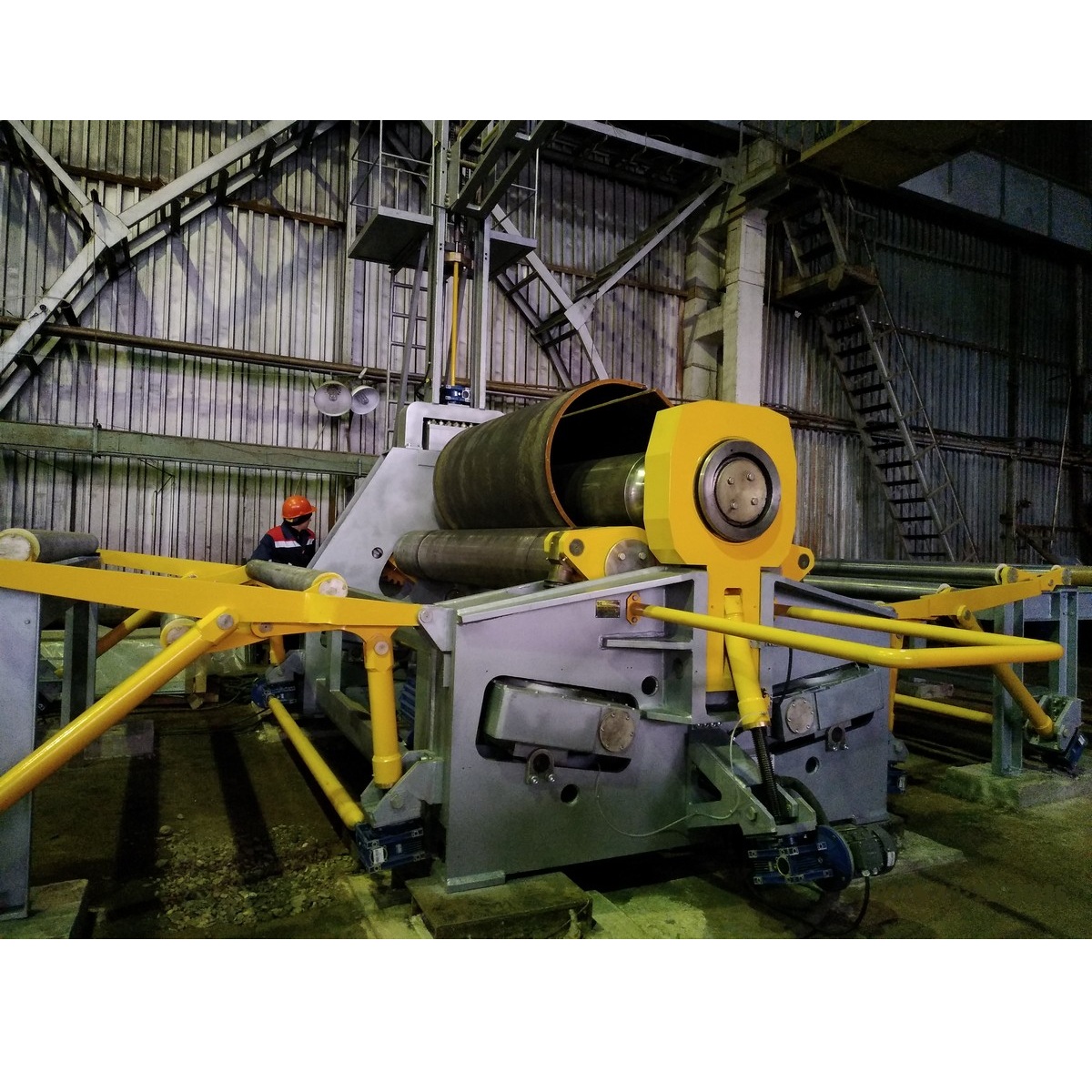 Валковая машина 3В3132 (32×3150 мм)Фото 9734-03.jpg