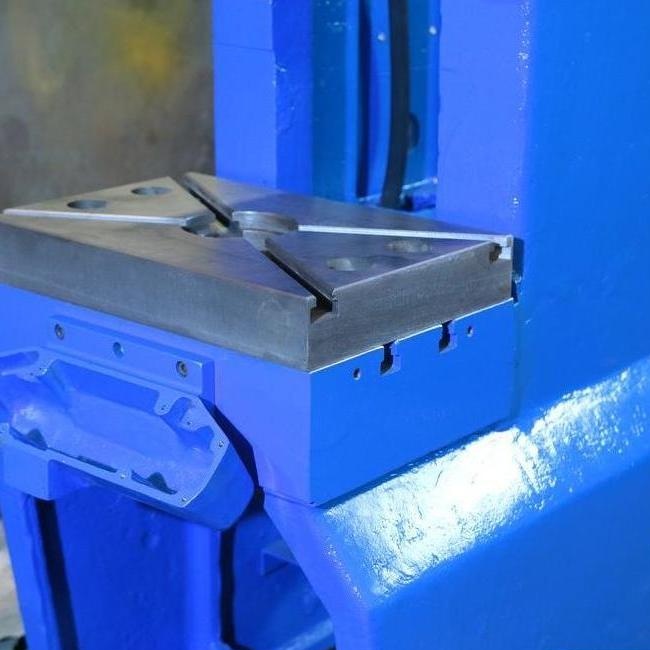 Пресс кривошипный КД2124 — пресс усилием 25 тоннФото 9738-03.jpg