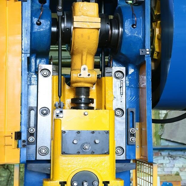 Пресс кривошипный КД2128 — пресс усилием 63 тонныФото 9740-04.jpg