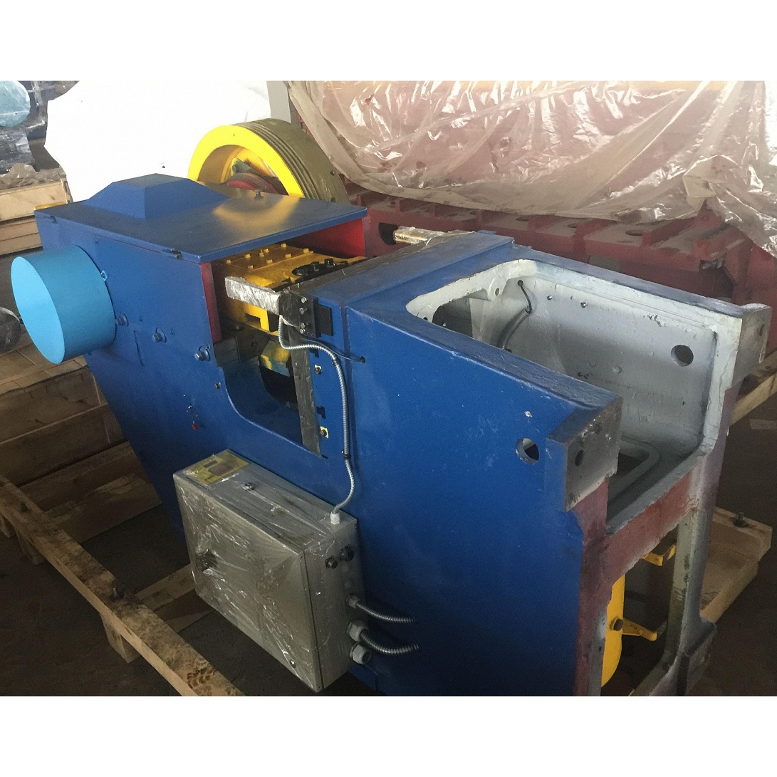 Пресс кривошипный КД2128 — пресс усилием 63 тонныФото 9740-05.jpg