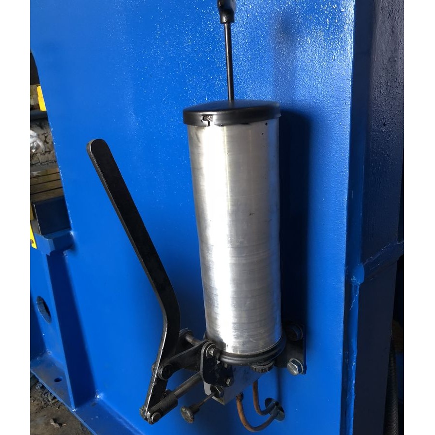 Пресс кривошипный КД2130 (КЕ2130, К2130) усилием 100 тоннФото 9741-05.jpg