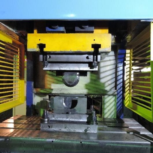 Пресс кривошипный КД2132 — пресс усилием 160 тоннФото 9742-05.jpg