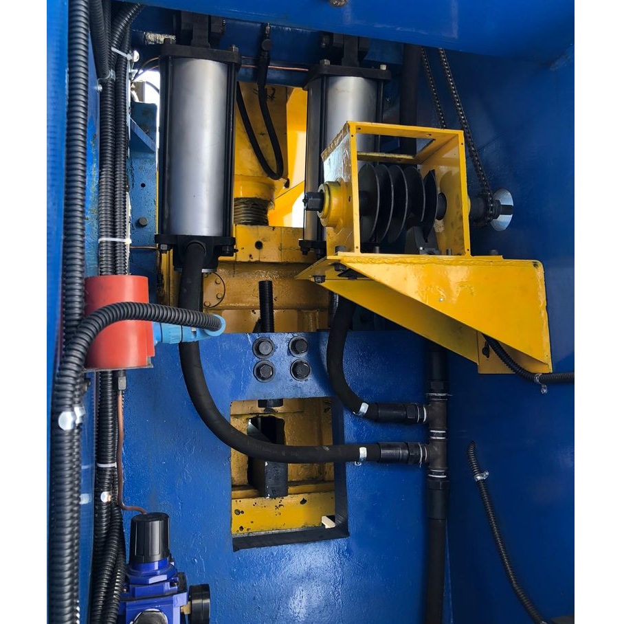 Пресс кривошипный КД2132 — пресс усилием 160 тоннФото 9742-06.jpg