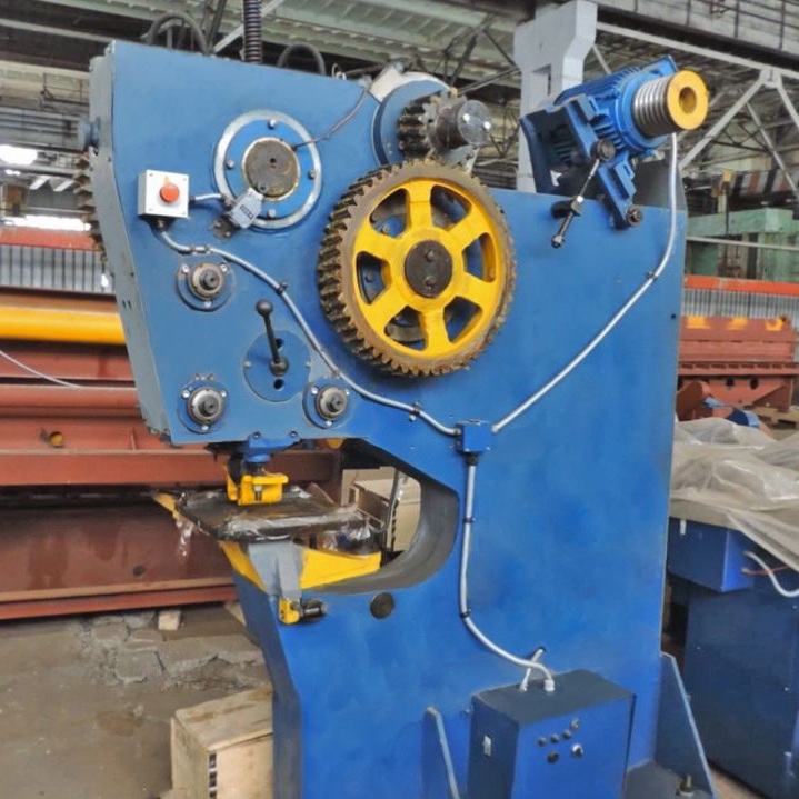 Пресс для пробивки отверстий КБ1932 (усилие 1600 кН)Фото 9750-07.jpg