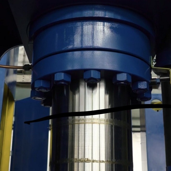 Пресс для пластмасс ДГ2428Фото 9772-04.jpg