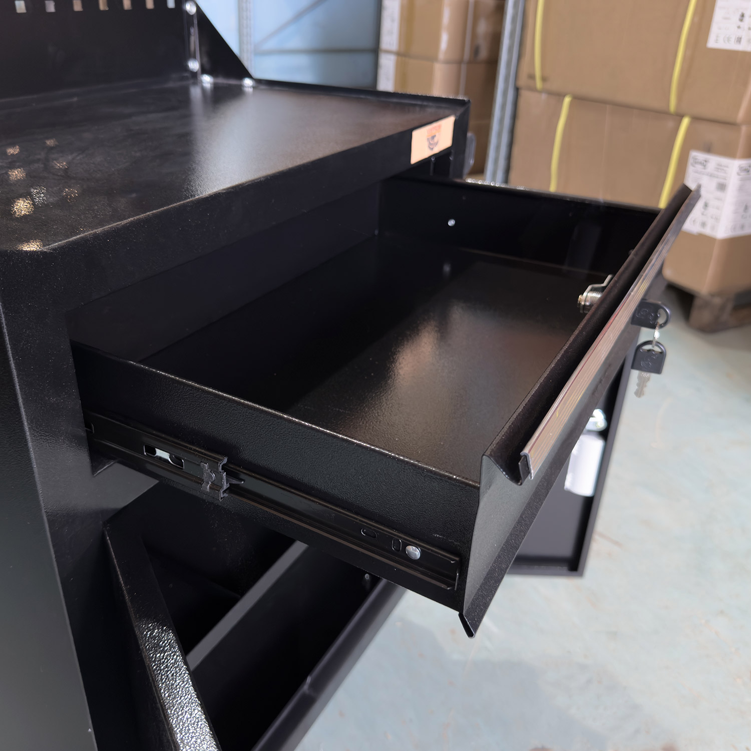 Шкаф для инстументов SP-001Фото 9866-06.jpg