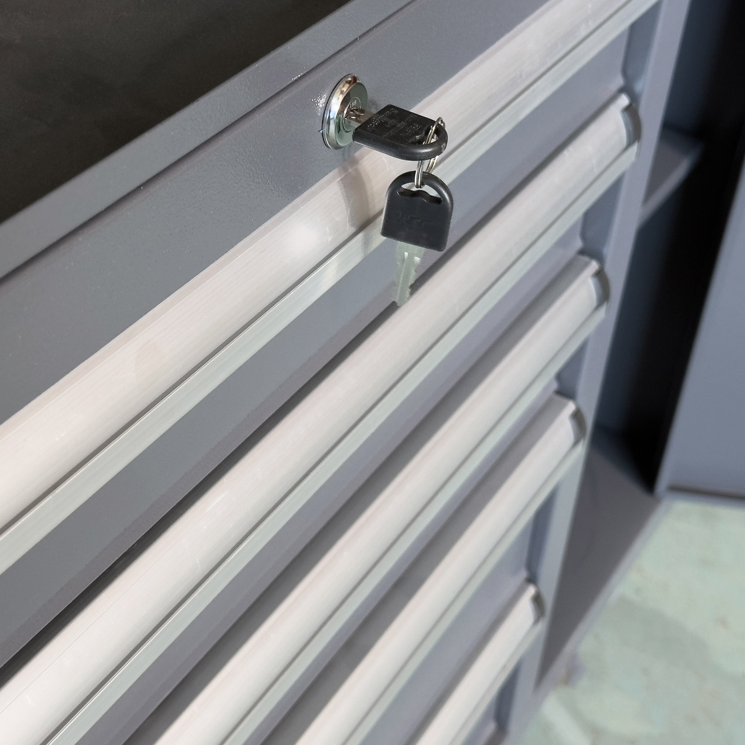 Шкаф для инстументов SP-003Фото 9868-08.jpg